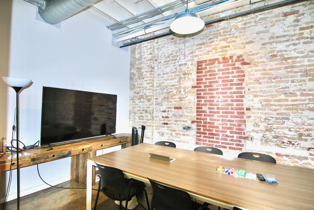 1101 E 6th St, Austin, TX 78702